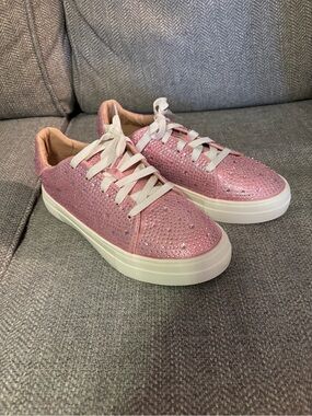 Link Girl  Pink Sparkle Sneakers  Sz 4